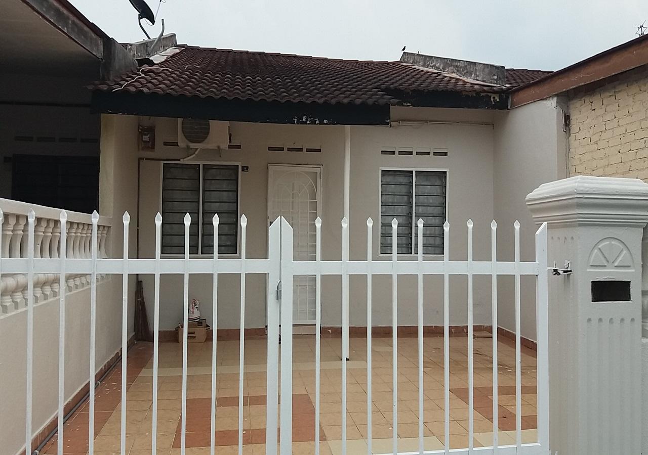 Malacca Taman Tanjung Minyak Homestay מראה חיצוני תמונה